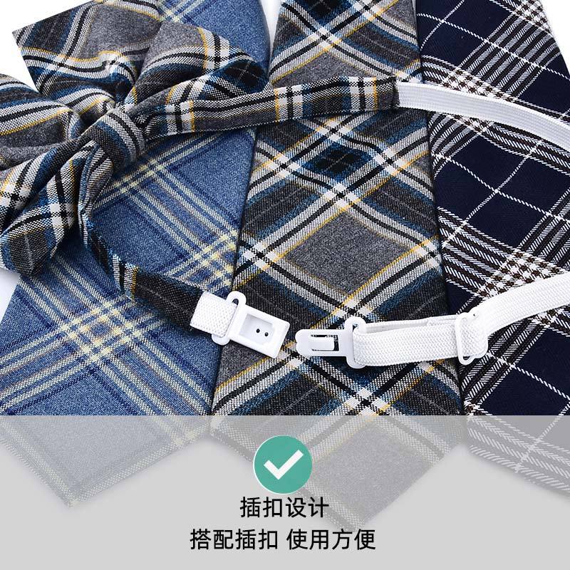 Solid color bow tie