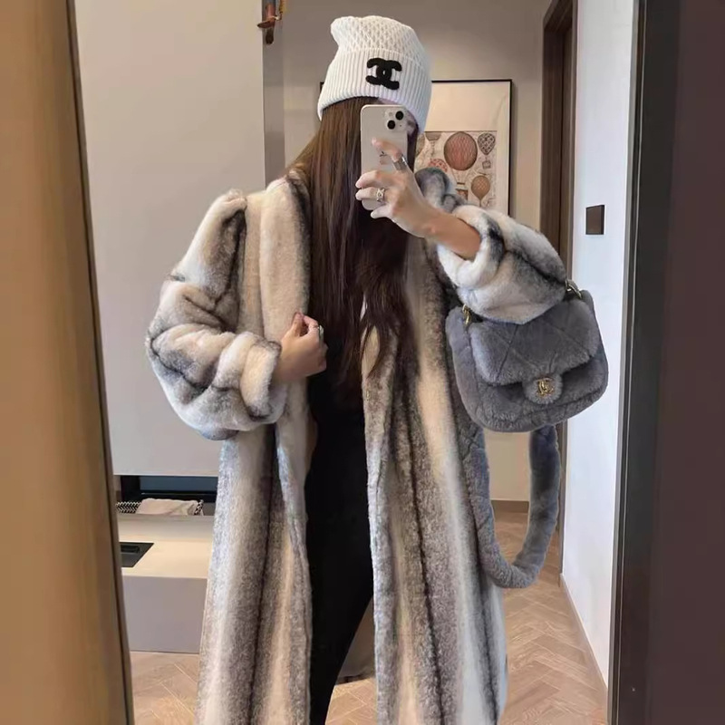 Winter Women's Fur Coat Long Fluffy Coat Imitation Mink Velvet Warm Cross Mink Young Slimming