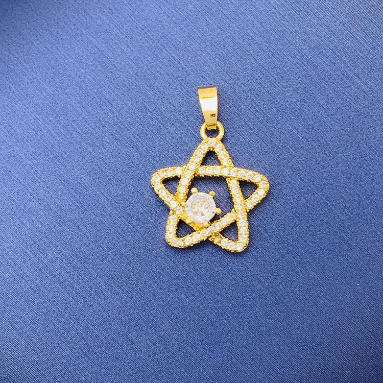 Tiktok Venta caliente colgante al por mayor auto-seleccionado 100 cobre colgante único con fuente de cadena de fábrica al por mayor sin cadena