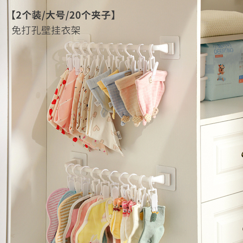 赤ちゃんのタンスに神器を収納しています。子供用帽子の唾タオルをフックします。|undefined