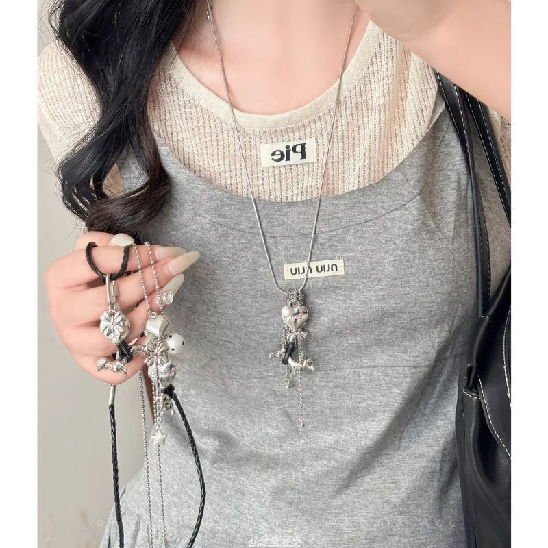 韓国ブロガーと同じスタイルのラブパピータッセルネックレス、女性用ニッチデザインロングアクセサリー、ユニークな鎖骨チェーン|undefined