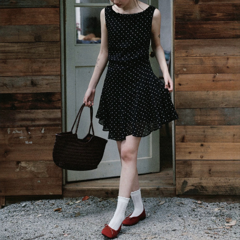 Muns "Summer Tranquility" Polka Dot Floral Sleeveless Short Dress with Ruffled Chiffon Design Muns "Summer Tranquility" Polka Dot Floral Sleeveless Short Dress with Ruffled Chiffon Design