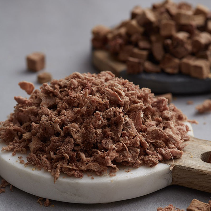 (혈액을 토닝 및 Qi 보충) 분쇄 된 봉지에 500 그램의 닭 간