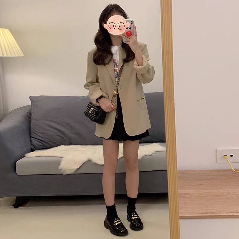 Áo vest nữ màu kaki cao cấp dáng ôm, thiết kế tinh tế phong cách Anh, áo dài tay cổ vest một hàng cúc — Màu kaki, màu đen