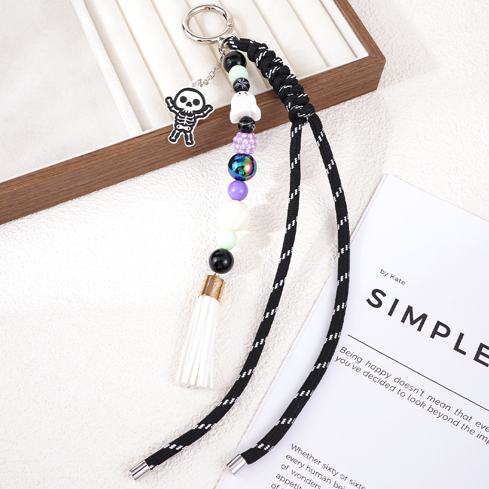Nuevos productos transfronterizos creativos de letras de color cuerdas trenzadas llavero amor dibujos animados accesorios de diseño bolsos colgantes