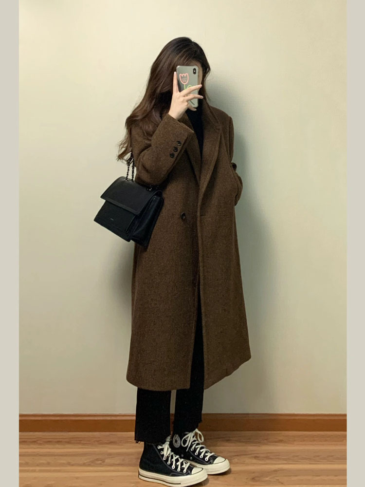 브라운 헤링본 패턴