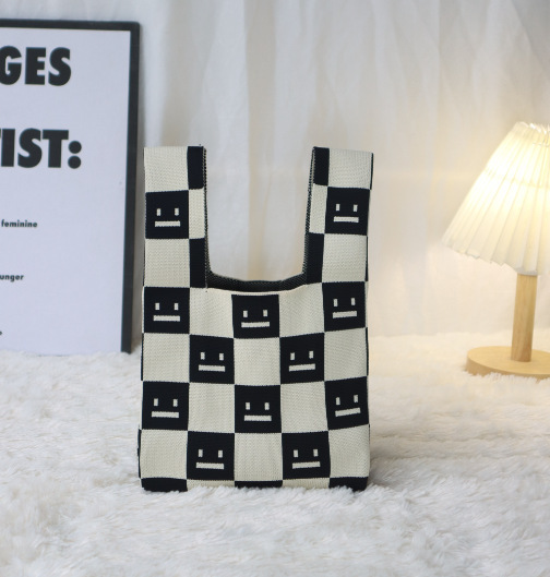 블록 웃는 흑백