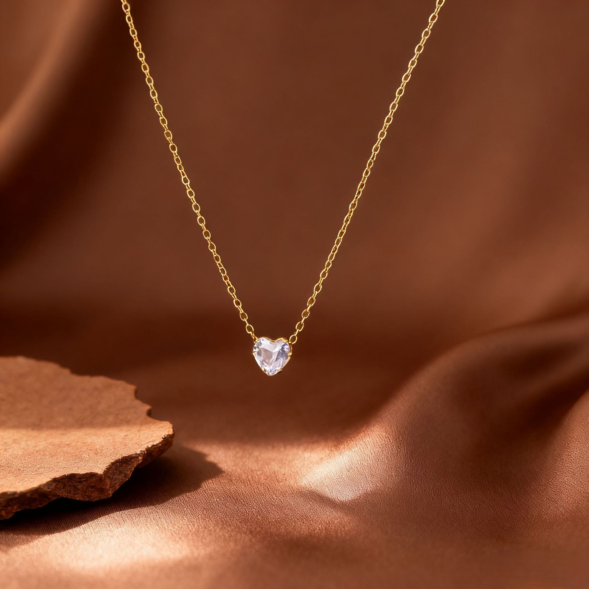 Exquisite Heart-shaped Rhinestone Necklace For Women Versatile Jewellery_voghion.com