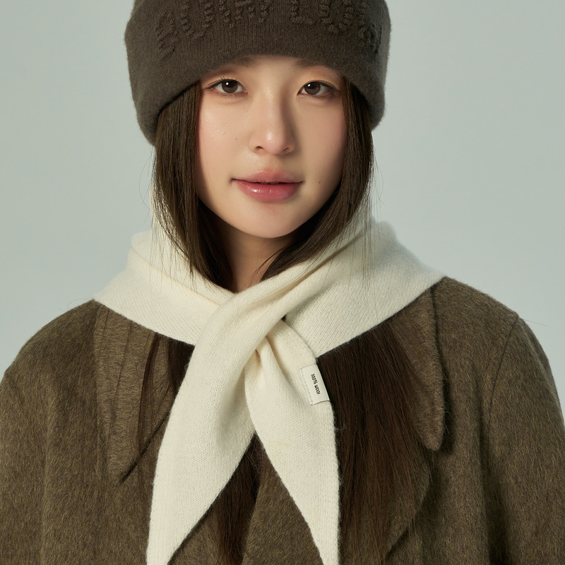 Korean 100% Wool Pure Color Knitted Triangle Scarf 2026 New Versatile Multifunctional Decorative Small Scarf Headscarf for Women
