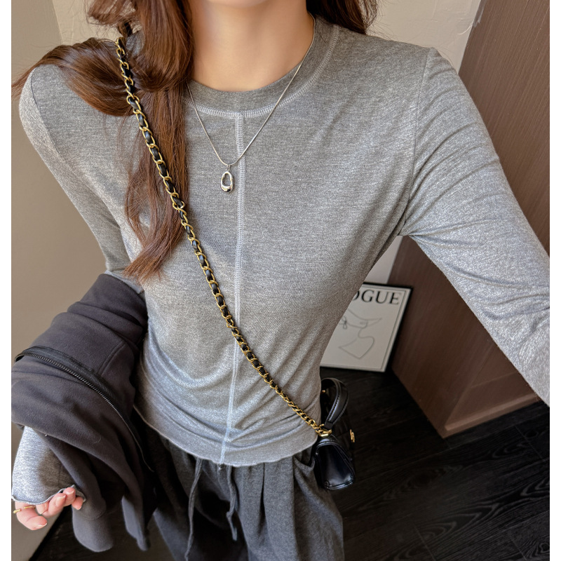 Designed with a High-End Feel, Pressure-Stitched Round Neck, Right Shoulder, Long-Sleeved T-Shirt for Women, Versatile Bottoming Shirt That Can Be Worn Outside Designed with a High-End Feel, Pressure-Stitched Round Neck, Right Shoulder, Long-Sleeved T-Shirt for Women, Versatile Bottoming Shirt That Can Be Worn Outside