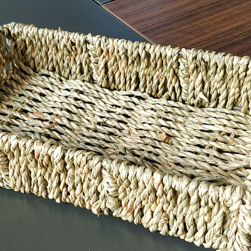 桌面收纳篮藤草编收纳筐化妆品袜子内衣收纳箱零食钥匙茶几收纳盒