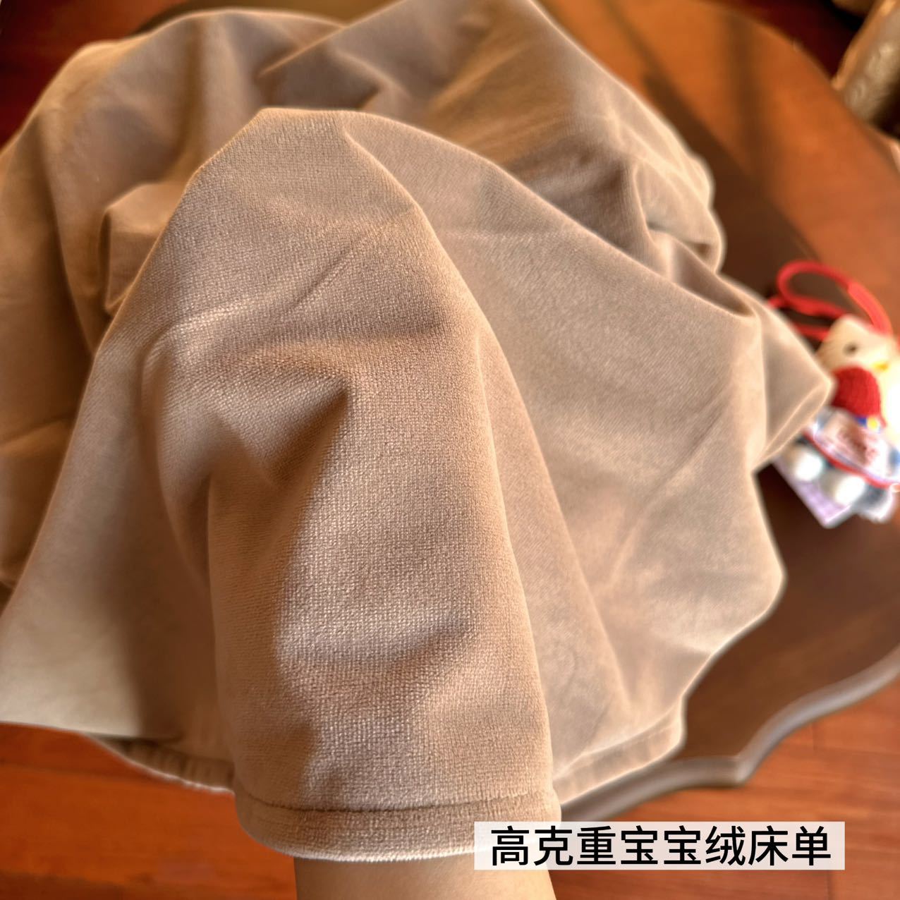 Velvet Single Bed Sheetss! Baby Velvet Bed Sheetss and Fitted Bed Sheetss Thickeneded and Warm Winter Comfortable and Soft Pure Color Bed Sheetss Wholesale