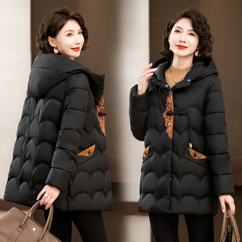 Mamá ropa de invierno de pluma de algodón 2025 nuevo estilo de mediana edad china ropa de algodón cálida abrigo de mujer