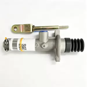 XCMG Road Roller Clutch Master Cylinder 800901174