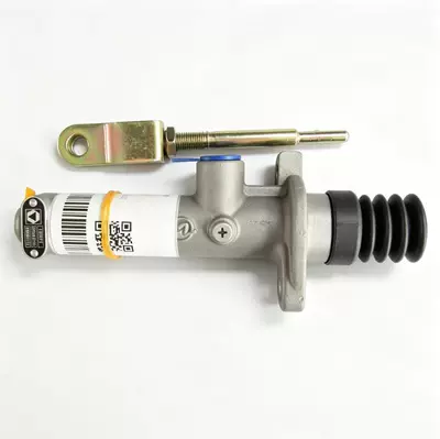 XCMG Road Roller Clutch Master Cylinder 800901174 (Clutch master cylinder)