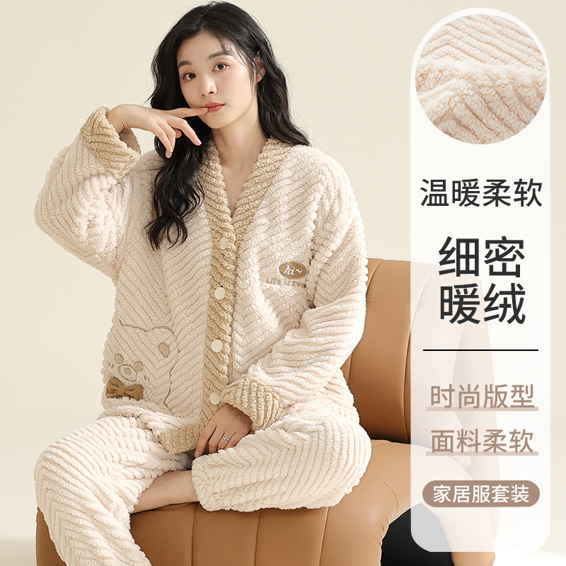 Pijama de mujer otoño y invierno pequeño viento fragrante hojas de terciopelo pijama relajado ocio calentamiento grueso transmisión en vivo ropa de hogar transfronteriza