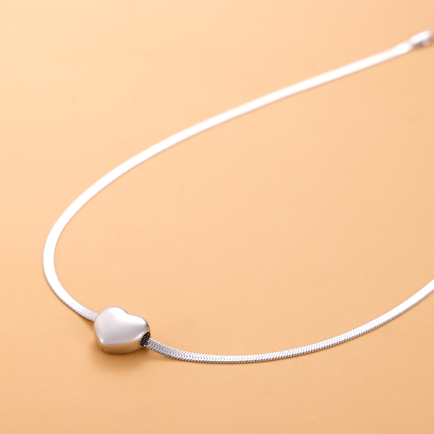 12g Weight Titanium Steel Pendant Material Pendant Necklace Classification Titanium Steel Chain Material cable chain Chain Type 1 Piece Quantity Holiday, Daily Occasion Titanium Steel Material Heart Shape Pattern All Seasons Season Women's Gender Simple Style Style Wholesale Jewelry Simple Style Heart Shape Titanium Steel Cable Chain Pendant Necklace 10