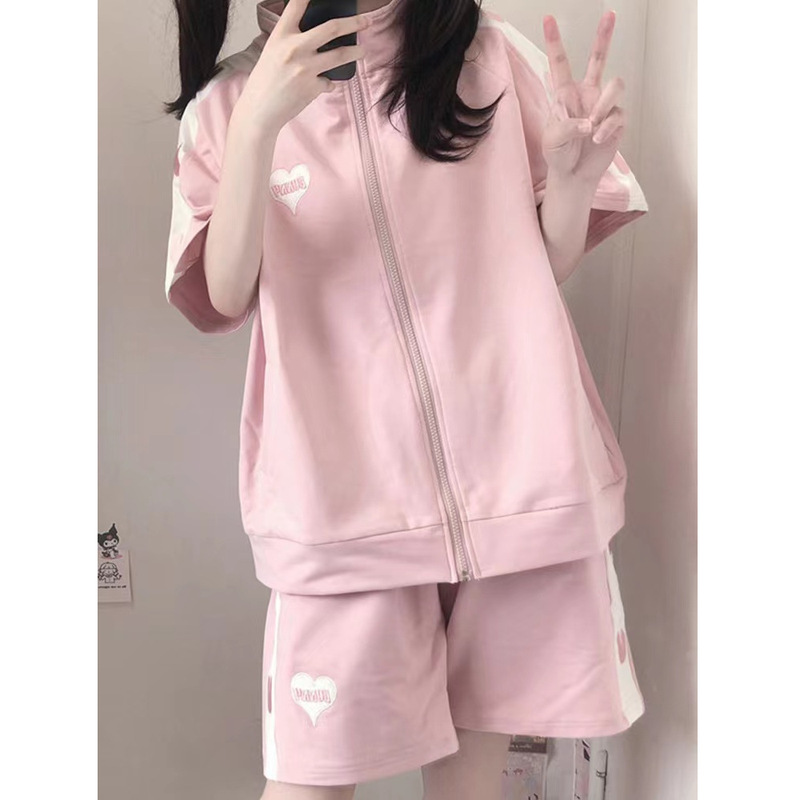 Seasonal Shorts, Casual and Cute Student Short-Sleeved Sportswear Suit, Women's Summer Two-Piece Set, Soft Girl College Style, Loose and Fashionable Seasonal Shorts, Casual and Cute Student Short-Sleeved Sportswear Suit, Women's Summer Two-Piece Set, Soft Girl College Style, Loose and Fashionable