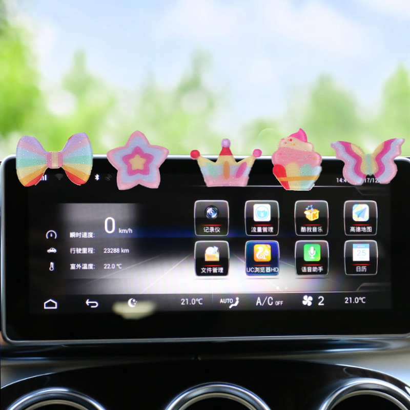 [Transfronterizo] Chica corazón arco iris decoración de coche coche sacudiendo la cabeza amor lindo primavera oscilante decoración de coche