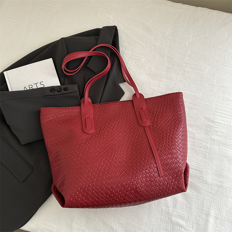 Retro tejido de gran capacidad ocio 2024 nuevo estilo coreano simple color sólido bolso de hombro debajo de la axila para mujeres