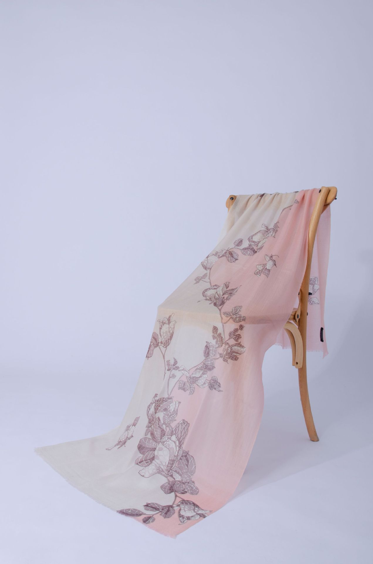 Fábrica de Mongolia Interior cabello recto de cachemira pura impresión por computadora de pulverización otoño y invierno cuatro estaciones ligera y delgada bufandas de moda