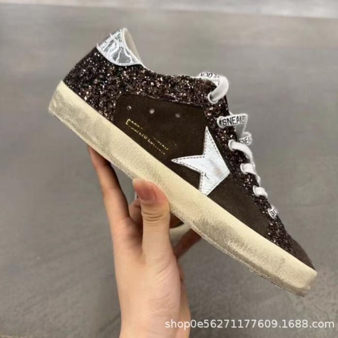 G Brand Star-Patterned Distressed Sneakers with Hidden Height Increase, Fashionable Casual Couple Shoes for Men and Women G Brand Star-Patterned Distressed Sneakers with Hidden Height Increase, Fashionable Casual Couple Shoes for Men and Women