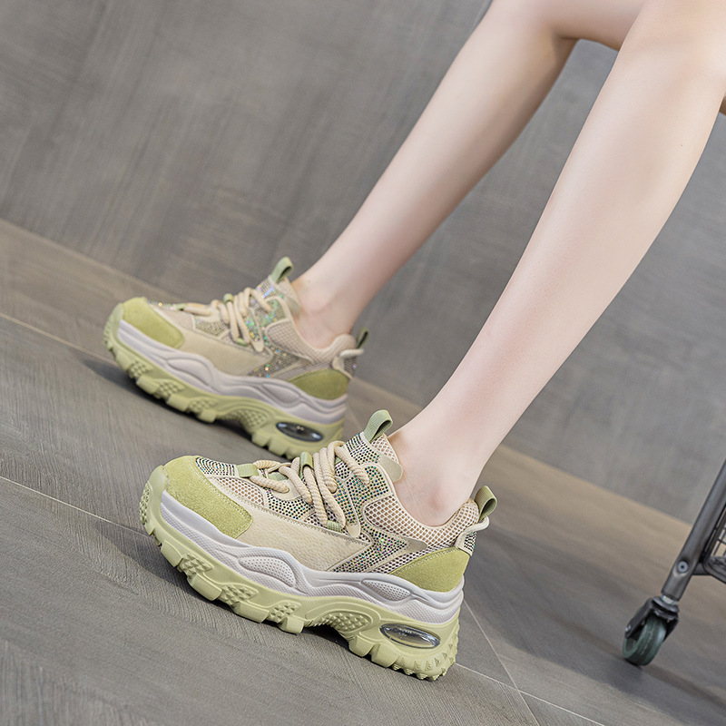 Giày sneaker nữ chunky đế dày phong cách retro, tăng chiều cao, đính đá lấp lánh — M2911 vàng, M2911 be, M2911 đỏ, M2911 xanh lá