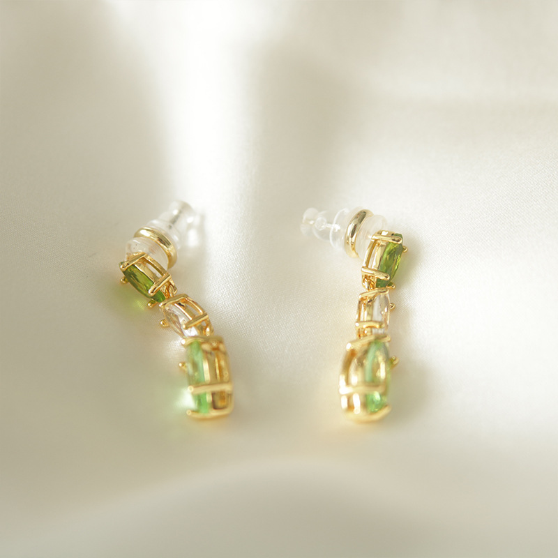 1 Pair Elegant Simple Style Tassel Copper Zircon Drop Earrings display picture 1