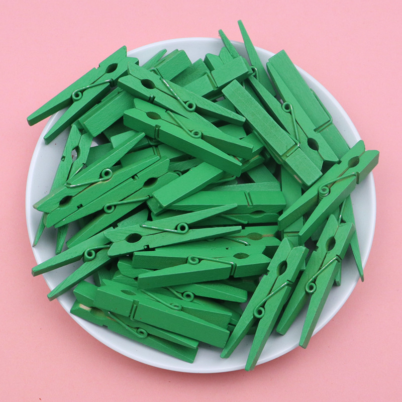 Ventas directas de fábrica 2.5 ~ 7,2 cm, clip de madera de color de madera, clip de almacenamiento, clip de foto de clip de madera pequeño, artesanía de madera