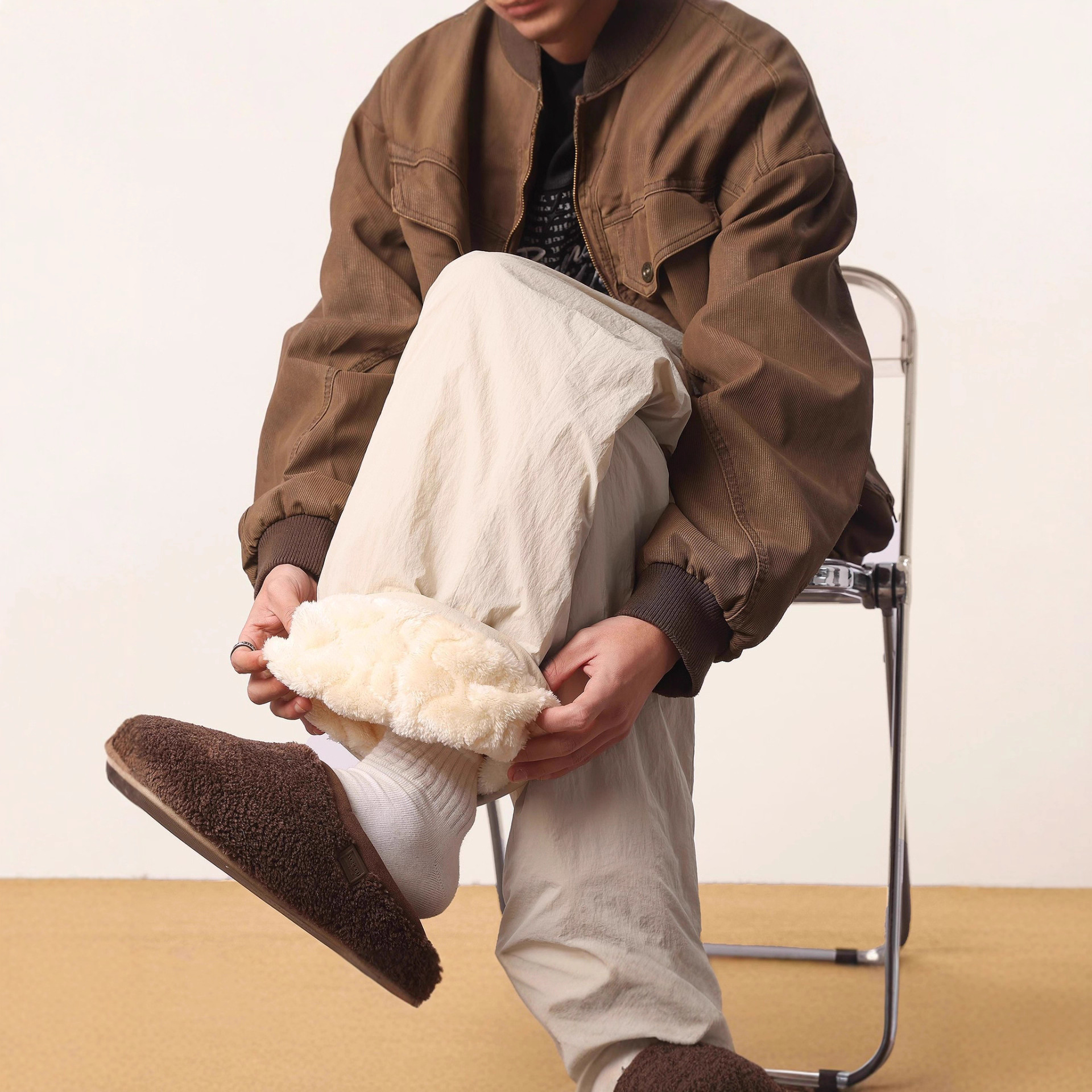 Lamb Wool Fleece-Lined Sweatpants Men's Winter Thickeneded Waterproof Ski Pants Loose Straight Warm Cotton Pants Casual Pants