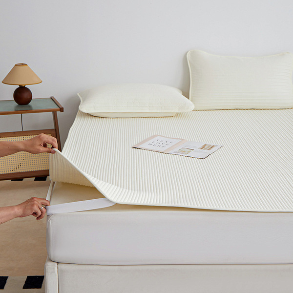 Korean-style Class A Washed Cotton Mattress Three-piece Set Secret Channel Quilted Thickened Bed Sheet Bed Cover Four Seasons Cotton Cross-border