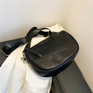 ����С�������sŮ���ļ��ٴ�2024�¿�б���PU�μ�ؐ�������e����