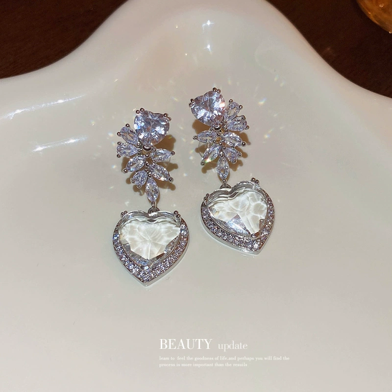Серебряная игла, цирконий, дизайн универсальные серьги