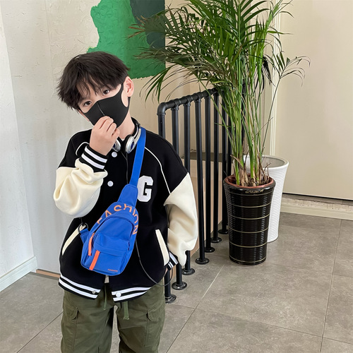 ins sports trendy cool fashion fabric letters children boys handsome chest bag mobile phone messenger bag men's wholesale