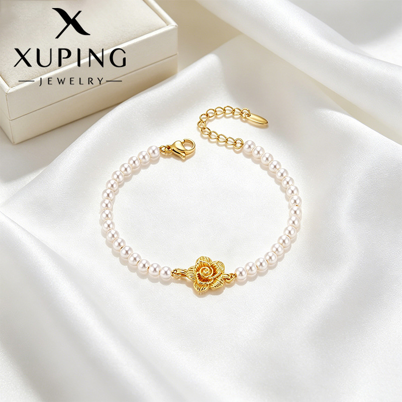 Xuping imitación de perlas temperamento suave pulsera de aleación de cobre chapado en 24k color lujoso simple imitación de flores doradas joyas