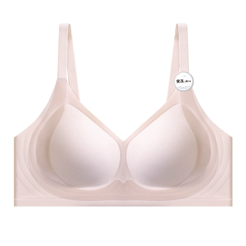 Supporting push up bra, adjustable straps, beautiful back