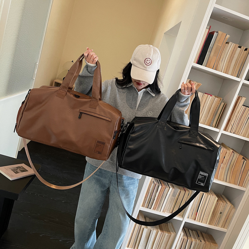 Water-resistant tote bag for short trips, stylish travel bag for men, yoga bag, gym bag, large capacity travel bag, cross-border bag