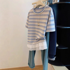 特大サイズ240斤の青い縞レースが裾の半袖tシャツ女性2025夏の新しい釘珠丸襟をつなぎ合わせた