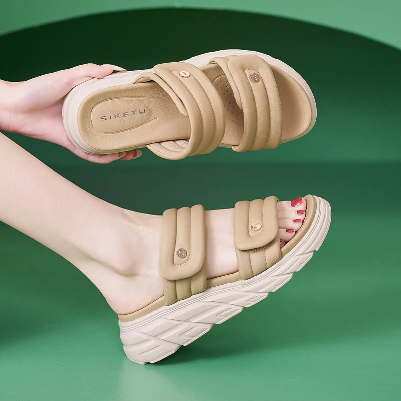 2025 spot nuevo tipo de zapatillas frías ligeras antideslizantes cómodas zapatillas deportivas casuales de suela gruesa para mujeres