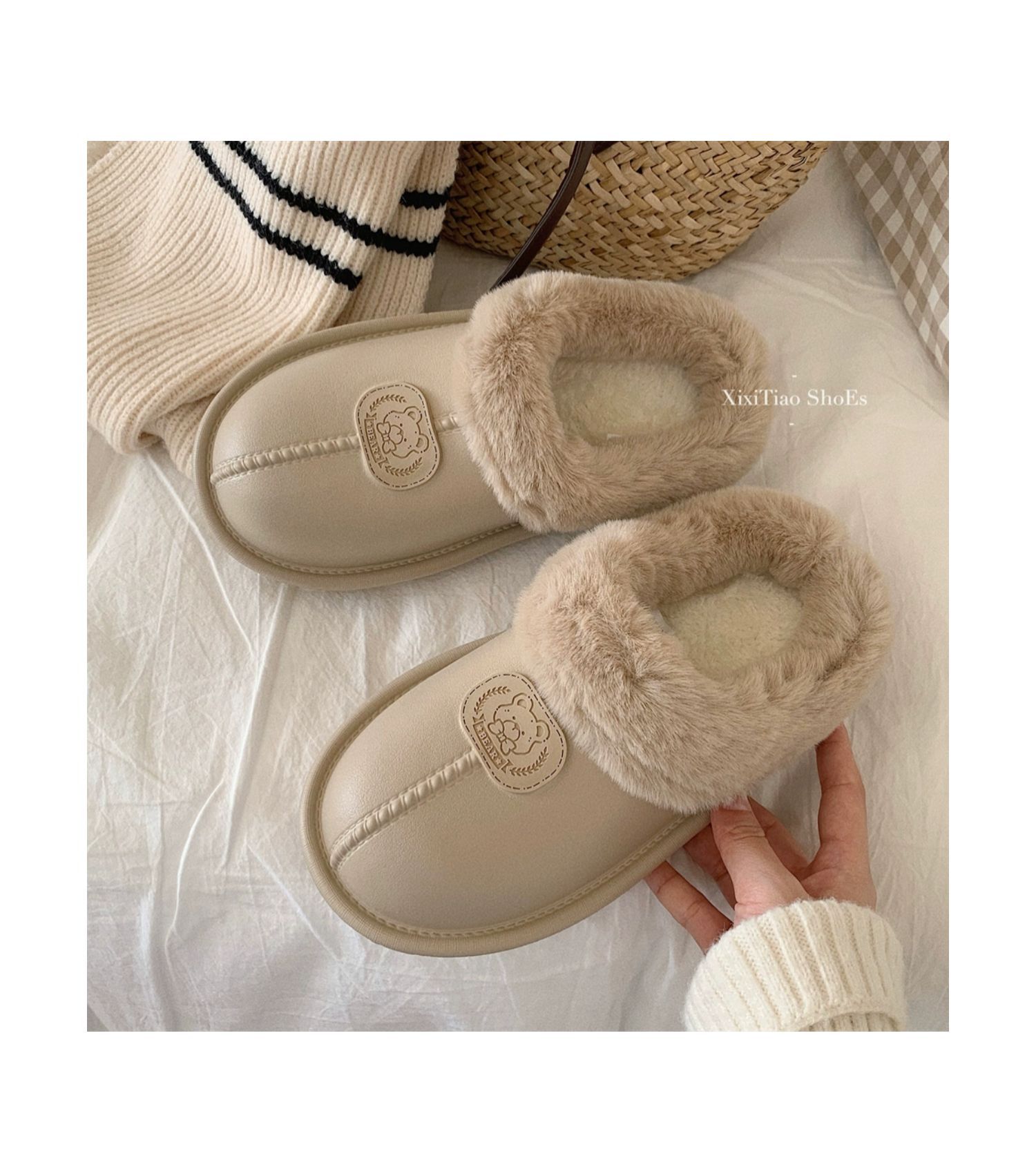 Korėjietiško stiliaus madingi drabužiai viduje ir lauke su pašiltinimu ir patogiomis medvilninėmis šlepetėmis, pliušiniu minkštu padu, paprasti_voghion.com