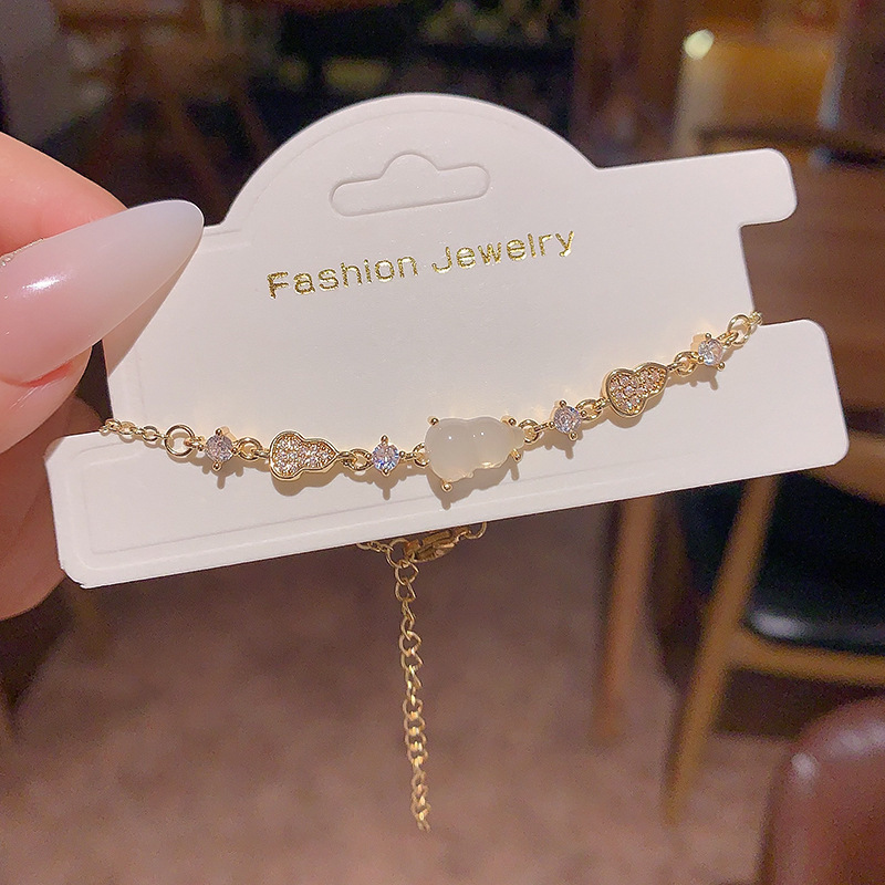 Korean-Style Hot-Selling Exquisite Micro-Inlaid Zirconia Gourd Bracelet for Women, Light Luxury Niche High-End Pull-Out Bracelet Jewelry Korean-Style Hot-Selling Exquisite Micro-Inlaid Zirconia Gourd Bracelet for Women, Light Luxury Niche High-End Pull-Out Bracelet Jewelry
