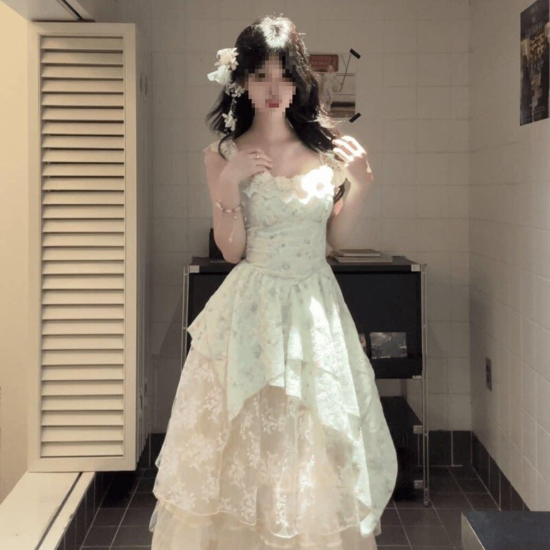 Nana-Style Summer Resort Style French Gentle Splicing Design Irregular Strap Floral Dress