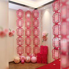 結婚の長い文字は提灯のカーテンを貼って結婚の部屋の装飾の布を飾って新しい部屋の寝室の立体の花のスーツを置きます。