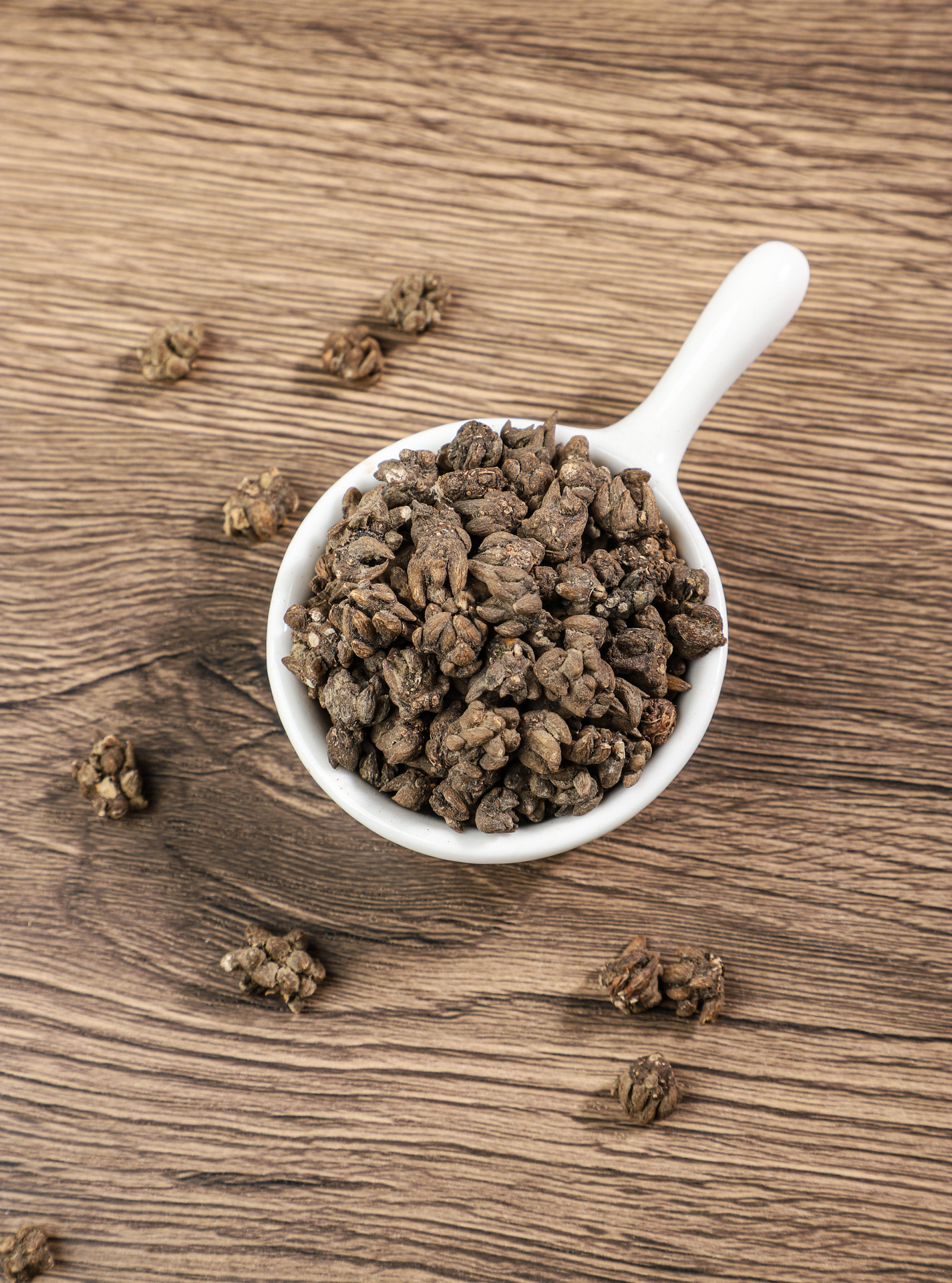 Cat Claw Herb Mao Zhua Cao Dried Root Tuber Wild-Crafted Bulk for Decoction and Herbal Wine 500g overview