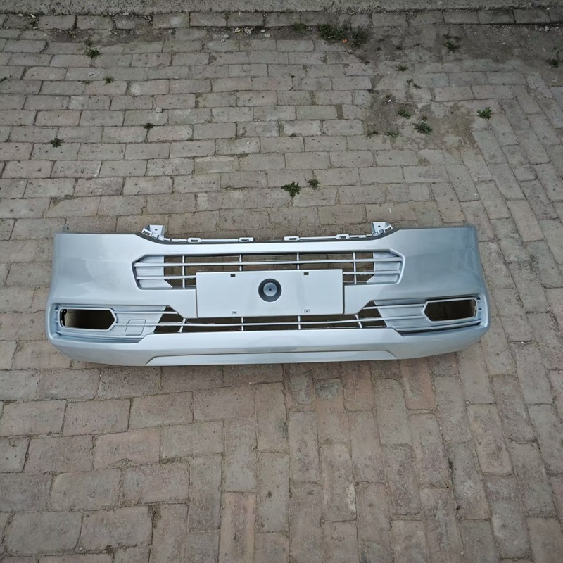 Suitable for Wuling Rongguang new card front bumper front bumper new card single-row double-row minivan front face bumper