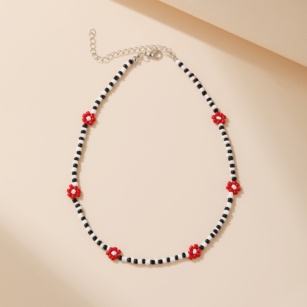 Simple Style Geometric Beaded Inlaid Pearls Women's Necklace display picture 7