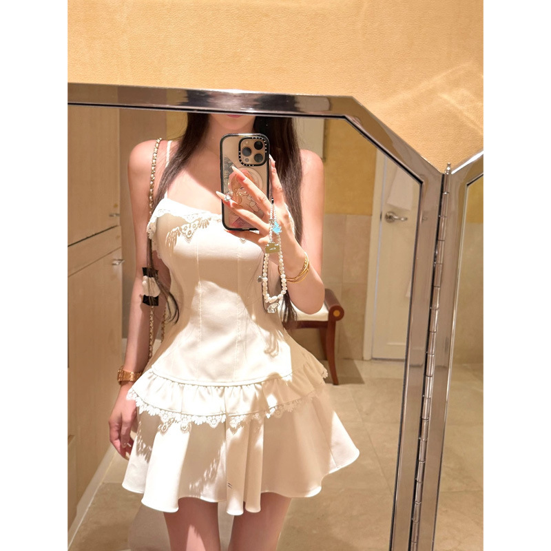 Jmshop Fountain Girl Vintage Style White Strap Sleeveless Top and Summer Puff Skirt Two-Piece Set for Women