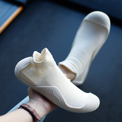 Goren Shark 3D Breathable Shoes Indoor Fitness Shoes for Couples Non-Slip Soft Soled Skipping Rope Jumping Running Shoes Women's Yoga Training