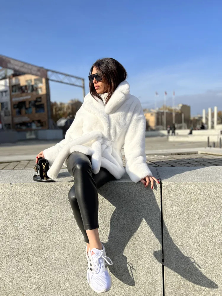 Women's Clothing 2024 fur coat rabbit fur lapel fur coat thick warm belt coat for women_voghion.com