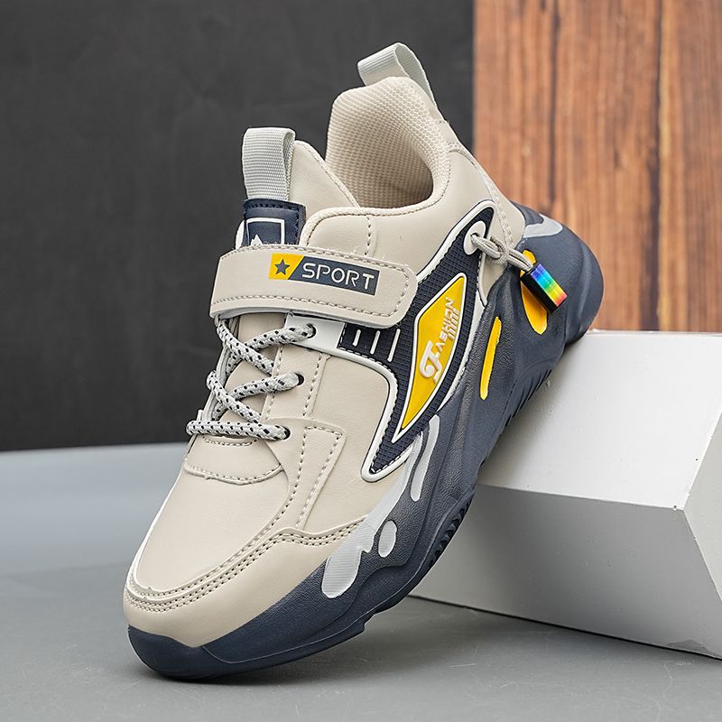 Zapatos deportivos para niños al por mayor, primavera y otoño 2024, nuevos zapatos infantiles transpirables e impermeables para correr, zapatos de cuero para estudiantes más grandes